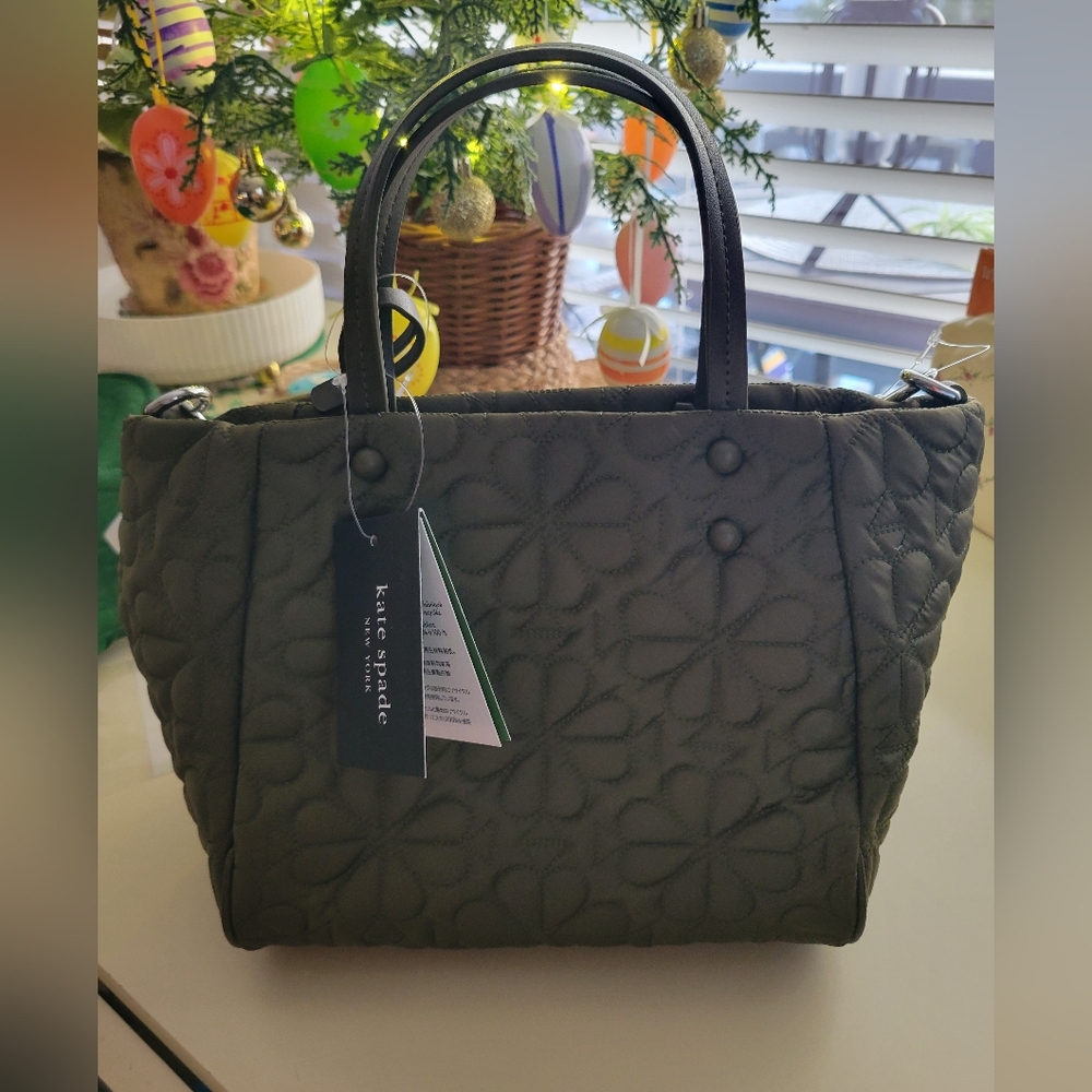 Kate Spade Small Quilted Tilly Shoulder Bag in Oolong Green - Picture 3 of 7